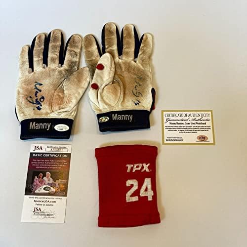 Мани Рамирес Подписа, Използвани в играта ръкавици за отбивания на 2005 г. (пара) и Гривна JSA COA - MLB, Използвани в играта ръкавици