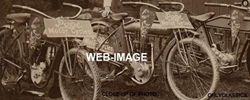 OnlyClassics 1912 Ретро Папата Летящ Дилър на мотоциклети Меркел 8X12 Снимка Състезателни Знак Вимпел