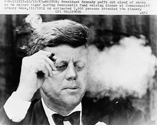 БЕЗКРАЙНИ СНИМКИ Снимка 1963 г.: Президент Джон Af Кенеди, Пушачите Малка пура | Събиране на средства от демократическата партия