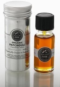 Органично етерично масло от пачули (Pogostemon cablin) (1 литър (£ 190.00/литър)) от NHR Organic Oils
