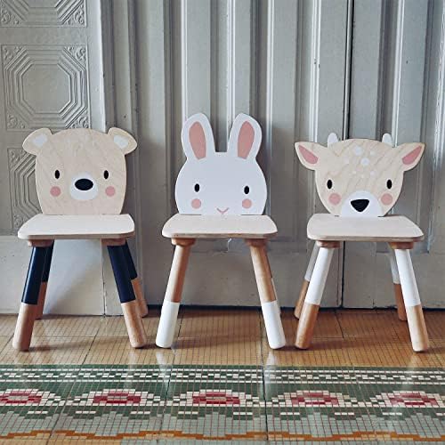 Играчки от нежни листа - Колекция Forest Table and Chairs - Очарователен детска игрална маса и столове Art Play - са Произведени с използване