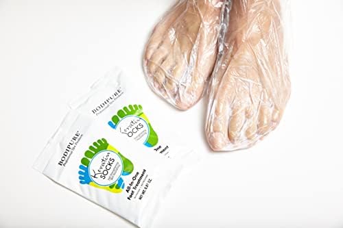 Набор от професионални Кератиновых ръкавици и чорапи BODIPURE – Процедури за маникюр и педикюр - за Укрепване на ноктите - Хидратиращи Маски за ръце и Крака – 12 Чифта р?