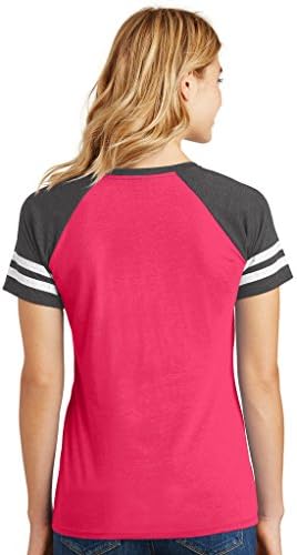Дамски Черно-Бяла Спортна Риза с V-образно деколте, от Мерилин Монро