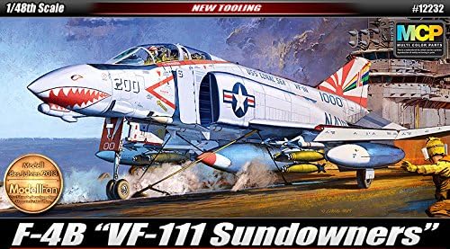 Комплекти за хоби АКАДЕМИЯ 1/48 F-4B VF-111 Sundowners 12232
